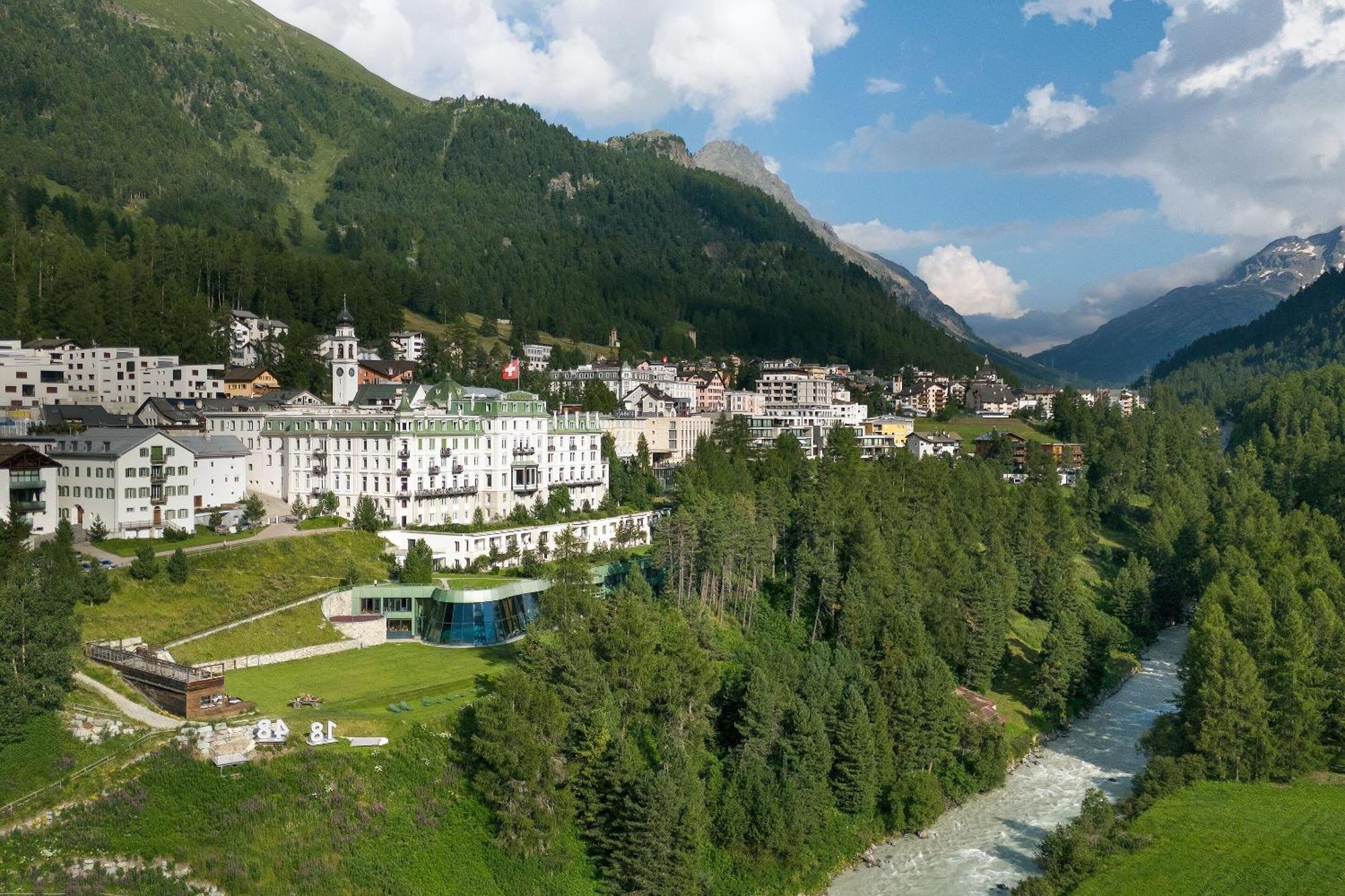 Grand Hotel Kronenhof Pontresina Exterior photo